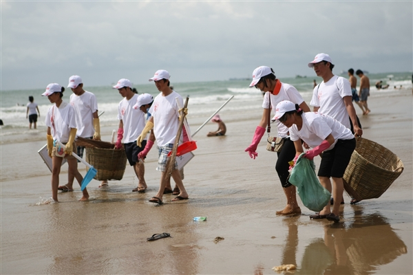 ພິທີໂຮມຊຸມນຸມມິດຕິງສະໜັບສະໜູນ ບັ້ນເຄື່ອນໄຫວ “ເຮັດໃຫ້ໂລກ ສະອາດກວ່າ”